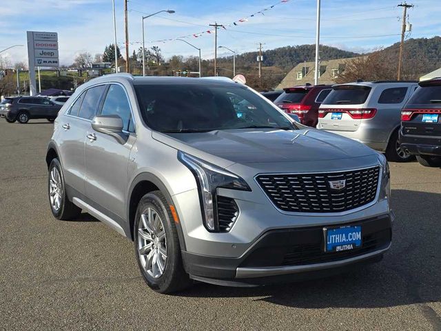 2023 Cadillac XT4 Premium Luxury