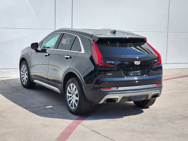 2023 Cadillac XT4 Premium Luxury