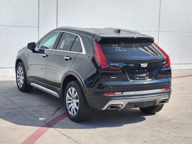 2023 Cadillac XT4 Premium Luxury