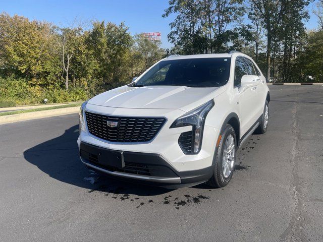 2023 Cadillac XT4 Premium Luxury