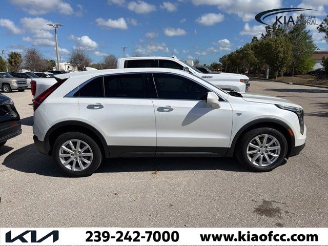 2023 Cadillac XT4 Luxury