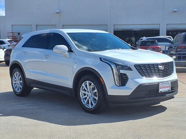 2023 Cadillac XT4 Luxury