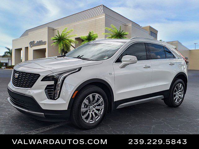 2023 Cadillac XT4 Premium Luxury