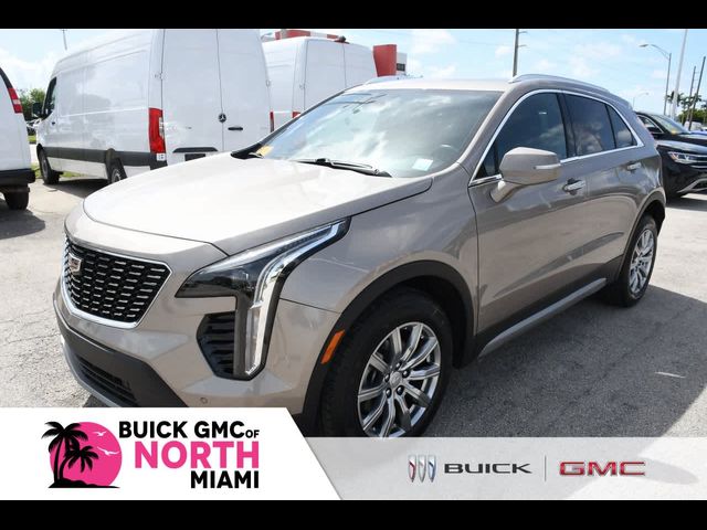 2023 Cadillac XT4 Premium Luxury