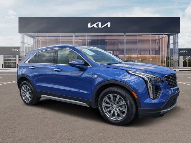 2023 Cadillac XT4 Premium Luxury