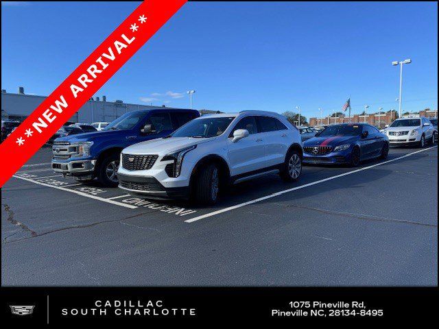 2023 Cadillac XT4 Premium Luxury