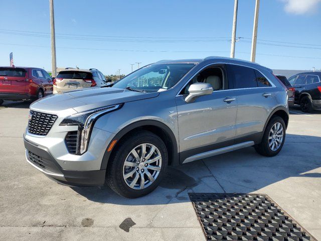 2023 Cadillac XT4 Premium Luxury