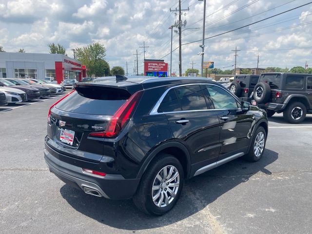 2023 Cadillac XT4 Premium Luxury