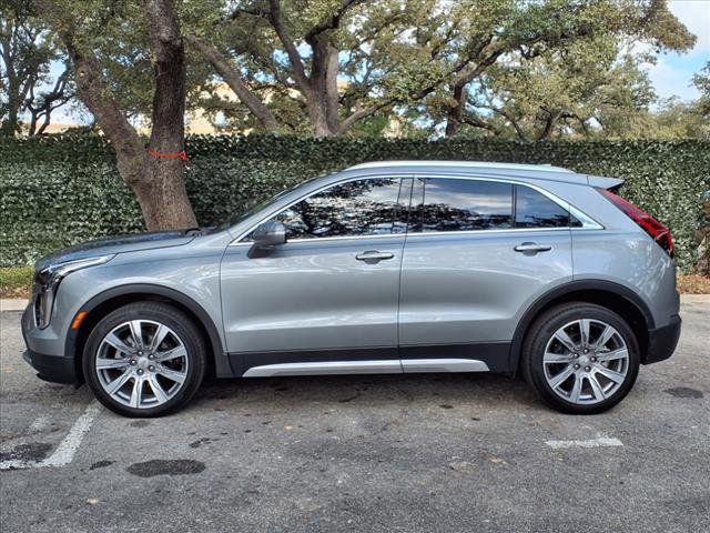 2023 Cadillac XT4 Premium Luxury