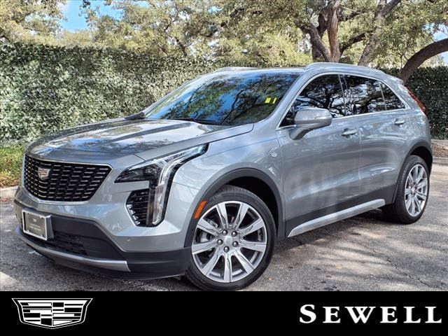 2023 Cadillac XT4 Premium Luxury