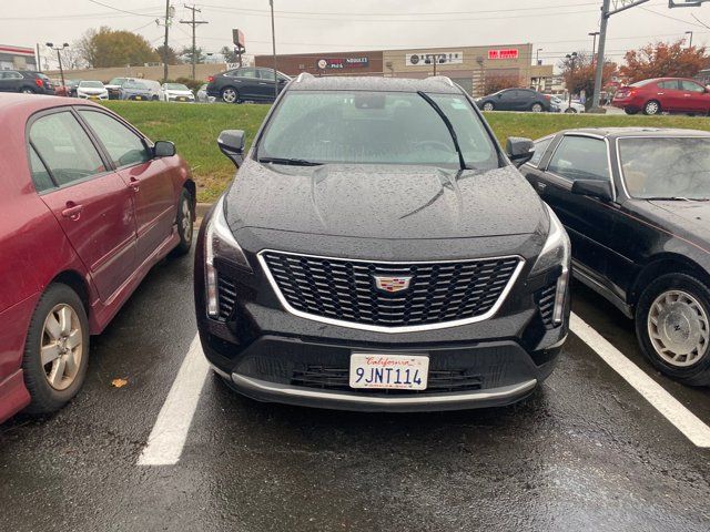 2023 Cadillac XT4 Premium Luxury