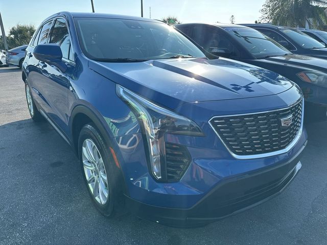 2023 Cadillac XT4 Luxury