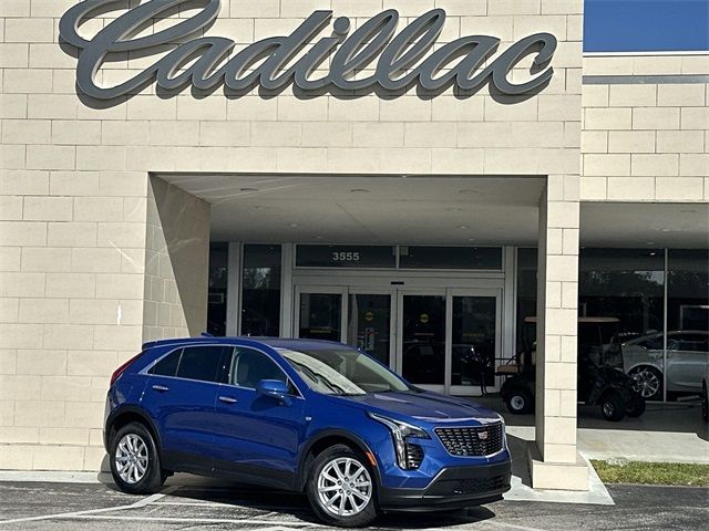 2023 Cadillac XT4 Luxury