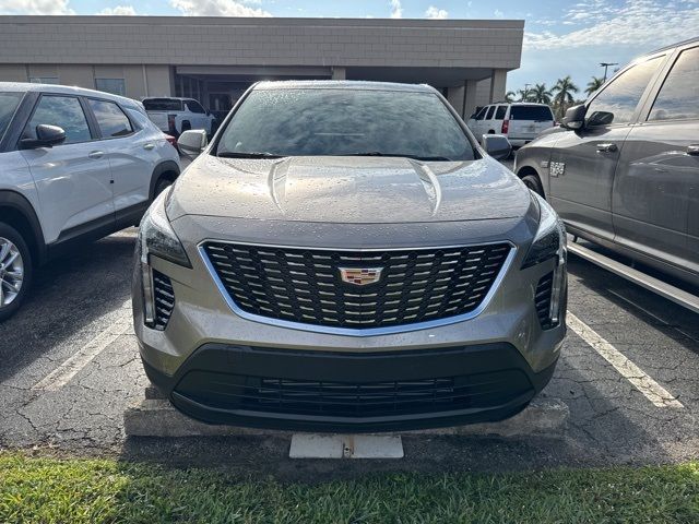 2023 Cadillac XT4 Luxury