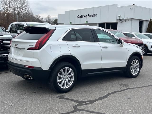 2023 Cadillac XT4 Luxury