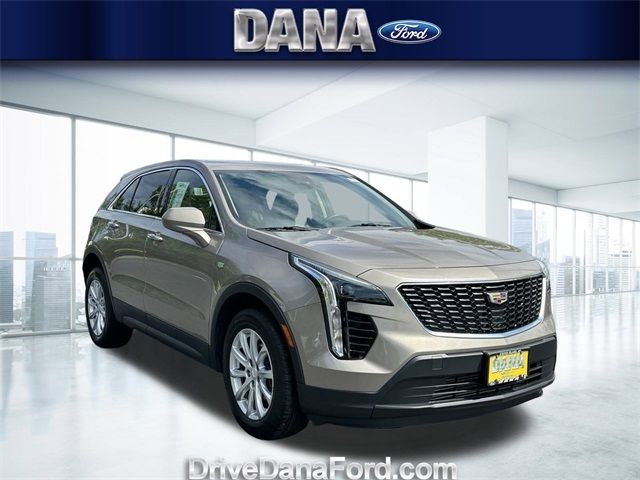 2023 Cadillac XT4 Luxury