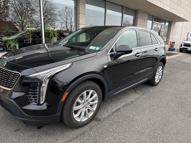 2023 Cadillac XT4 Luxury