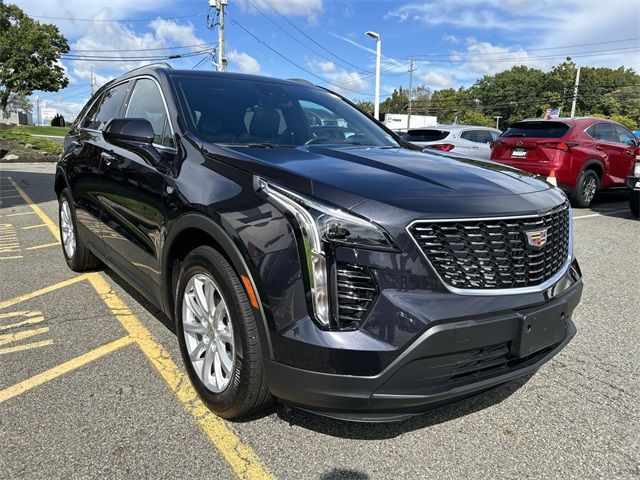 2023 Cadillac XT4 Luxury