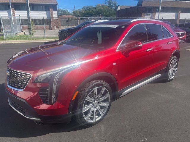 2023 Cadillac XT4 Premium Luxury