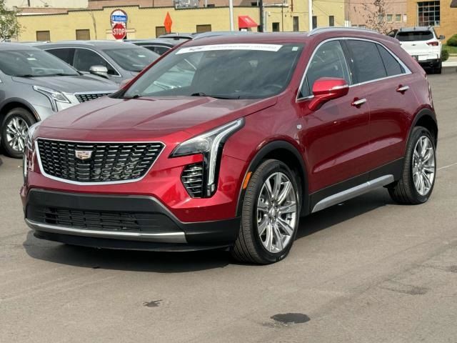 2023 Cadillac XT4 Premium Luxury