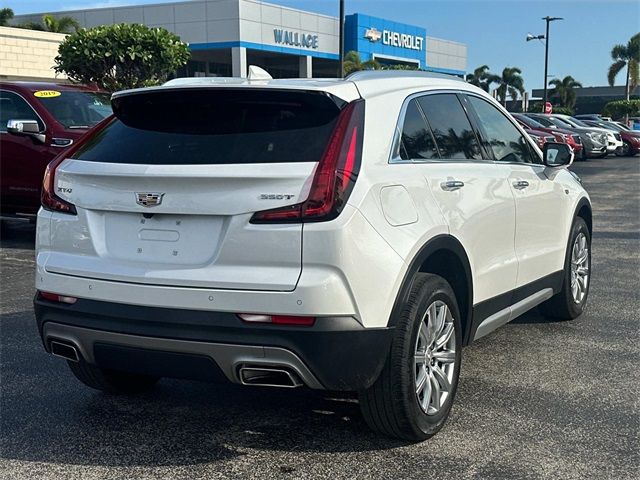 2023 Cadillac XT4 Premium Luxury