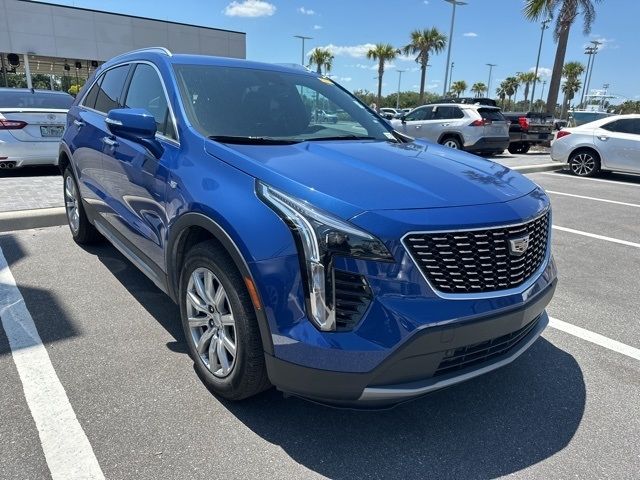 2023 Cadillac XT4 Premium Luxury