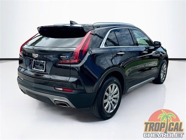 2023 Cadillac XT4 Premium Luxury