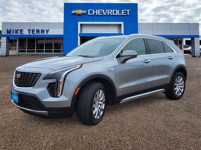 2023 Cadillac XT4 Premium Luxury