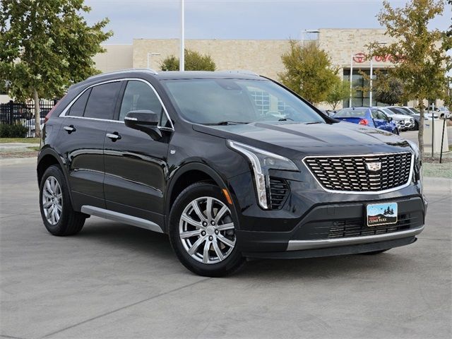 2023 Cadillac XT4 Premium Luxury