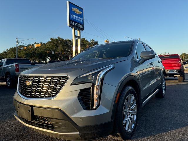 2023 Cadillac XT4 Premium Luxury