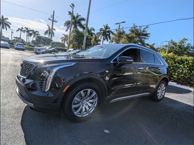 2023 Cadillac XT4 Premium Luxury