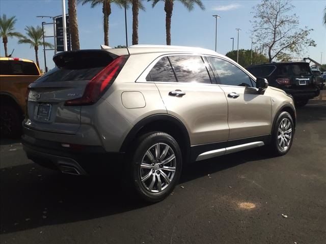 2023 Cadillac XT4 Premium Luxury