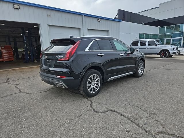 2023 Cadillac XT4 Premium Luxury