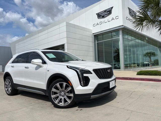 2023 Cadillac XT4 Premium Luxury