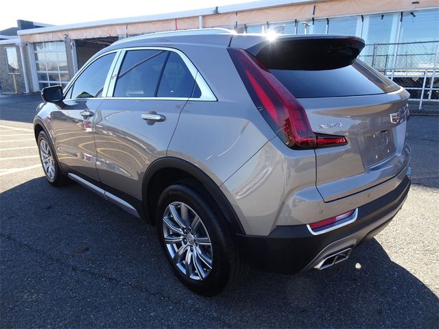 2023 Cadillac XT4 Premium Luxury