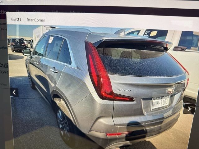 2023 Cadillac XT4 Premium Luxury