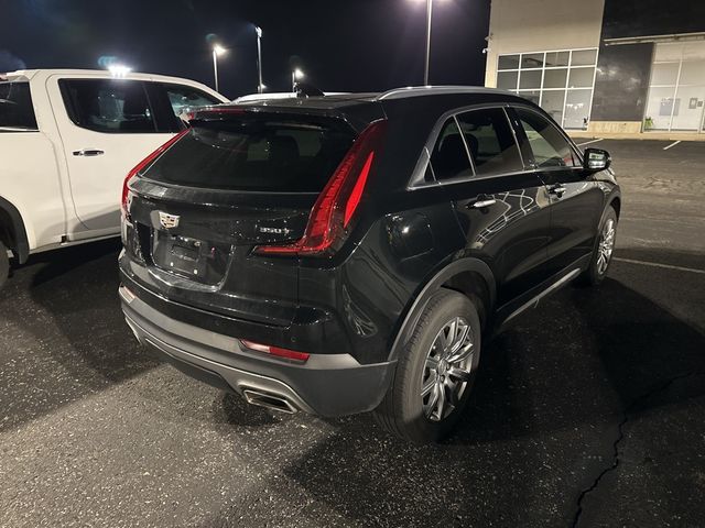 2023 Cadillac XT4 Premium Luxury