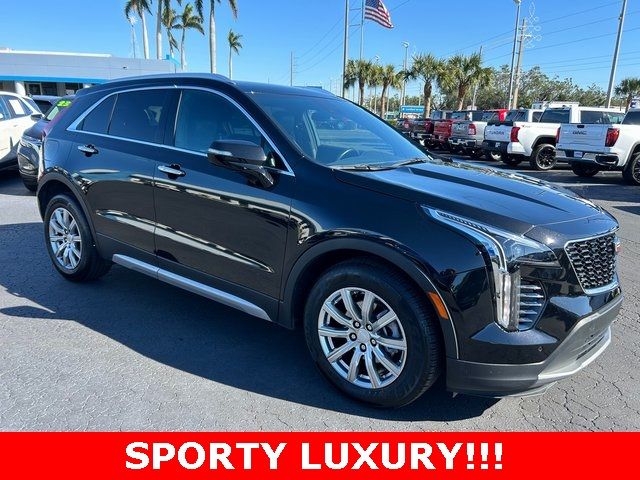 2023 Cadillac XT4 Premium Luxury