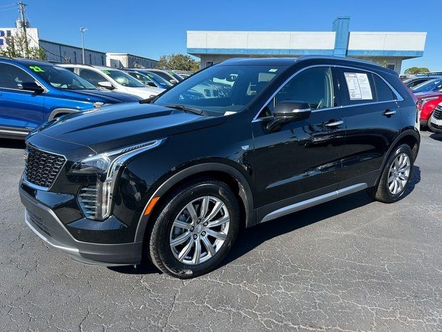 2023 Cadillac XT4 Premium Luxury