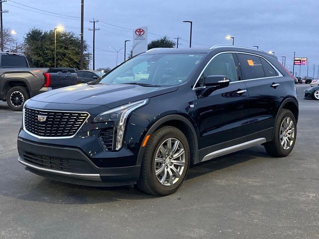 2023 Cadillac XT4 Premium Luxury