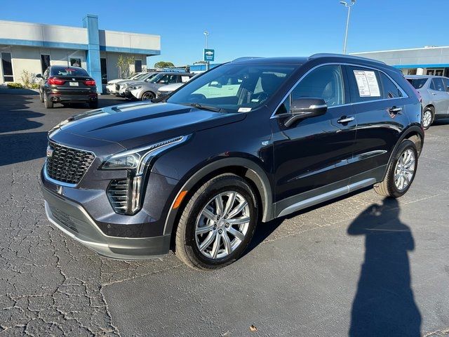 2023 Cadillac XT4 Premium Luxury