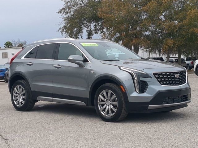 2023 Cadillac XT4 Premium Luxury