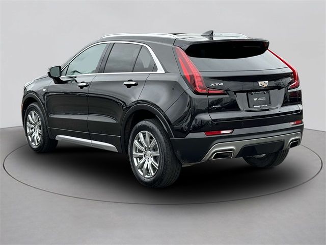 2023 Cadillac XT4 Premium Luxury