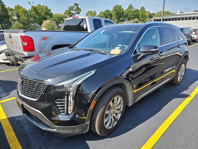 2023 Cadillac XT4 Premium Luxury