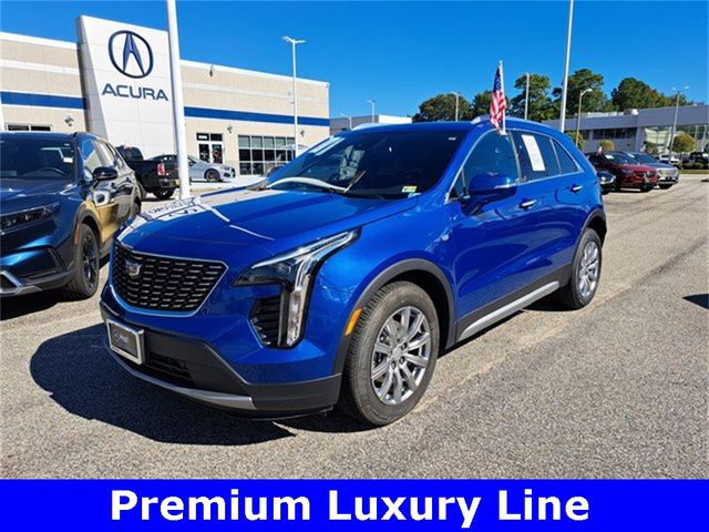 2023 Cadillac XT4 Premium Luxury