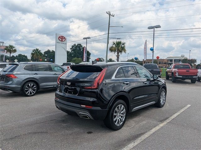 2023 Cadillac XT4 Premium Luxury