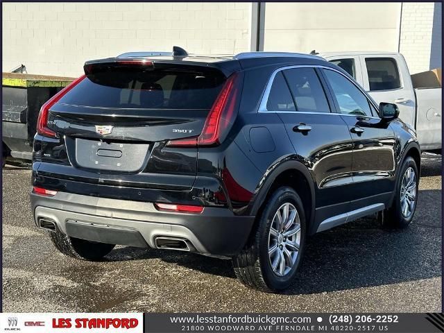 2023 Cadillac XT4 Premium Luxury