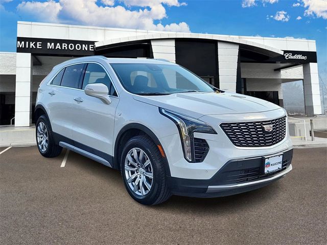 2023 Cadillac XT4 Premium Luxury