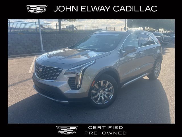 2023 Cadillac XT4 Premium Luxury