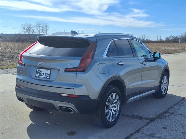 2023 Cadillac XT4 Premium Luxury